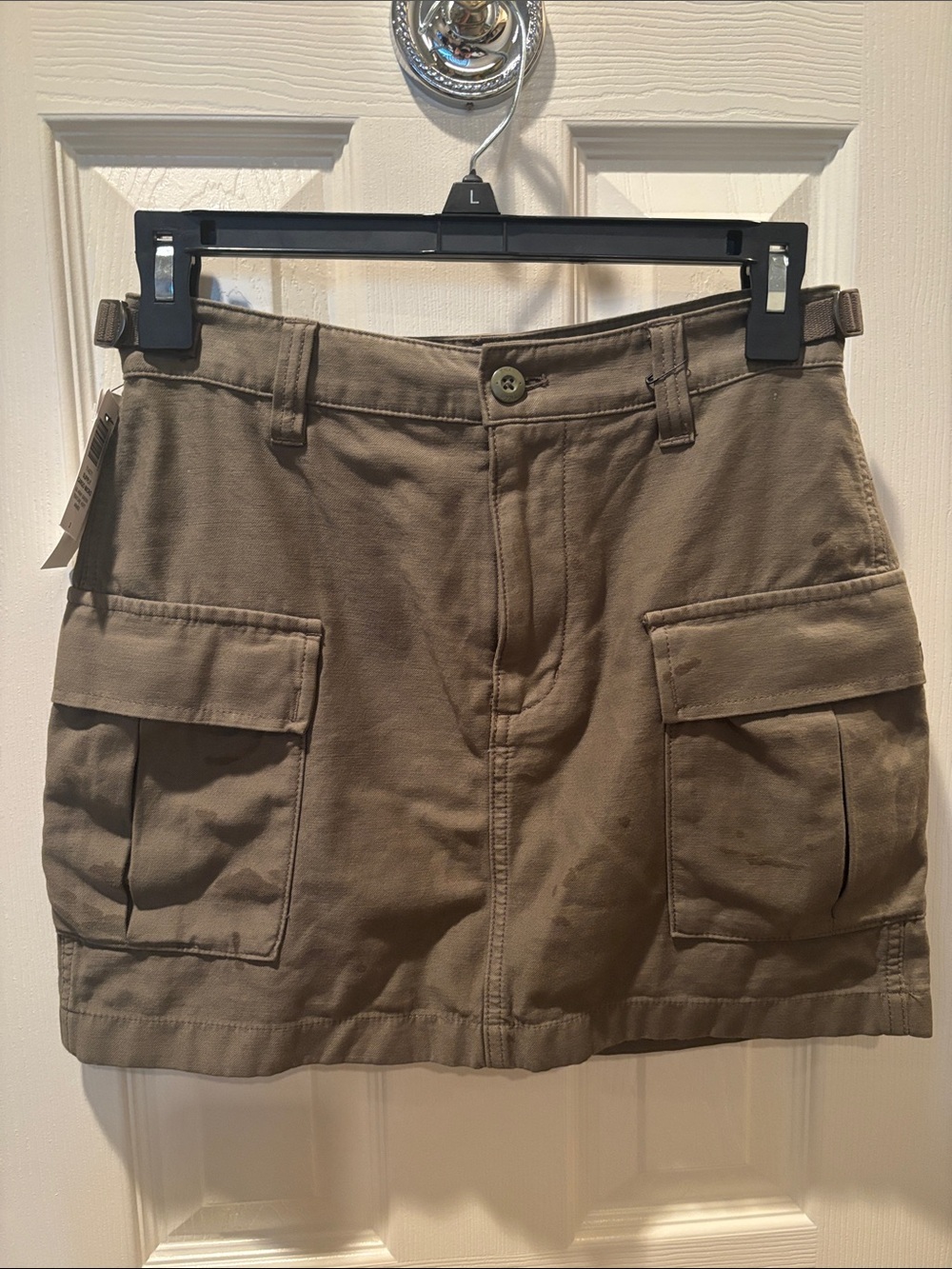 NWT Aritzia TNA Supply Cargo Micro Skirt Army Green Cotton Mini size 2